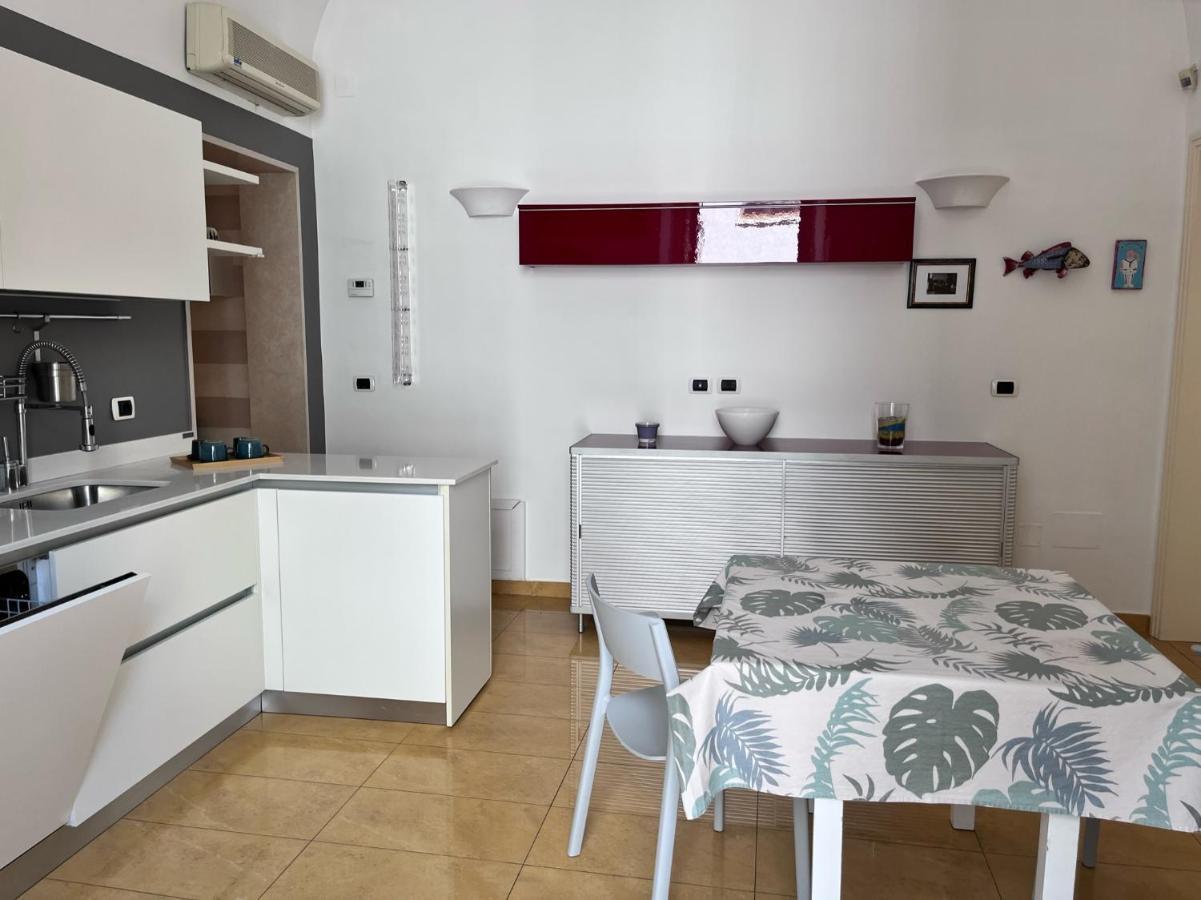 Casa Carulli49 Apartment Bari Luaran gambar