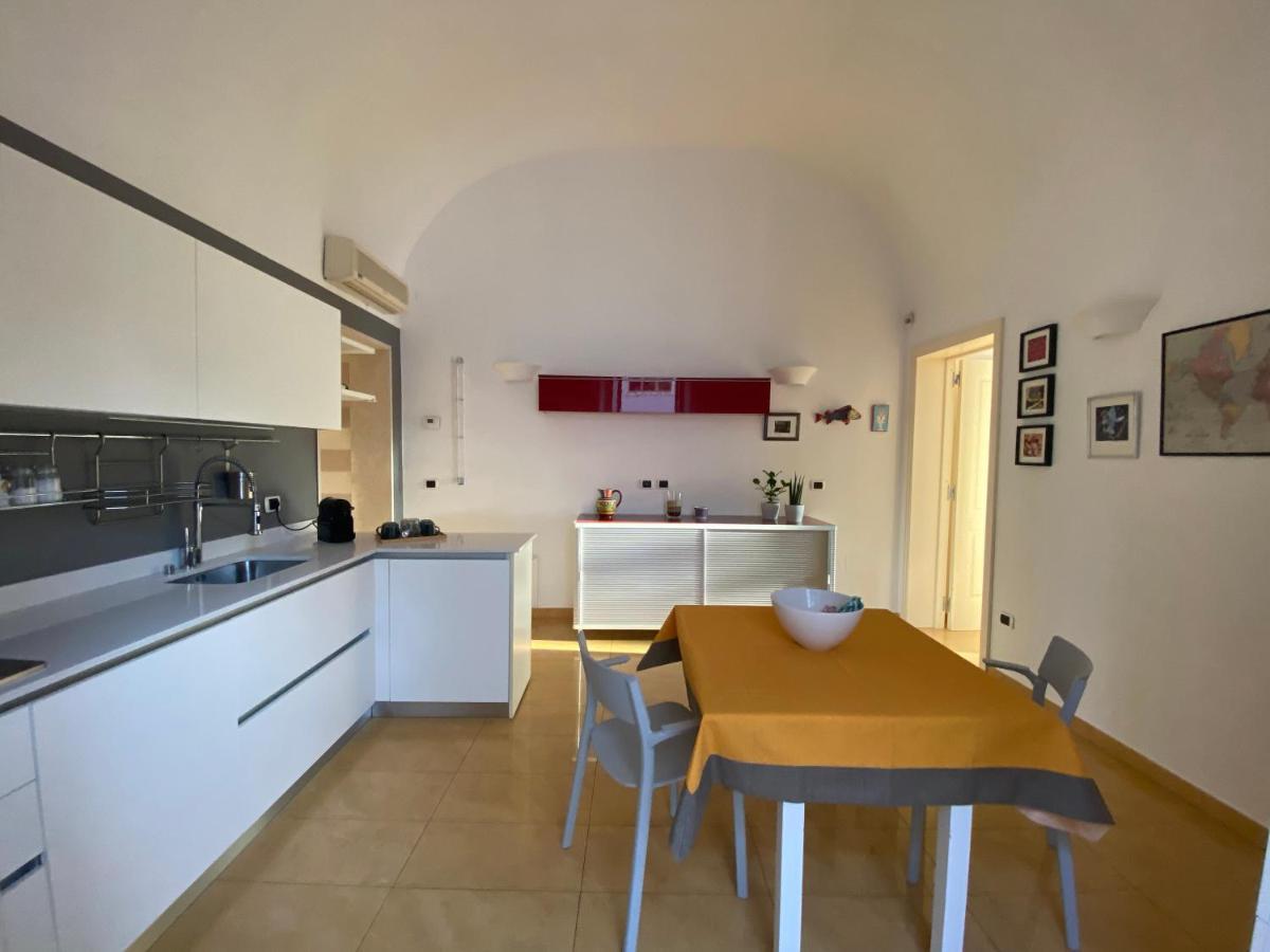 Casa Carulli49 Apartment Bari Luaran gambar